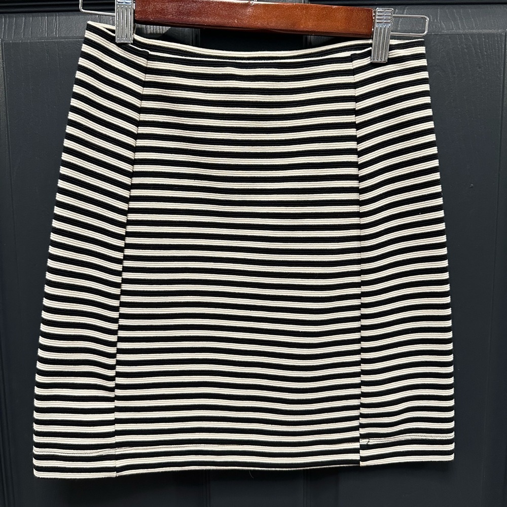 Joe fresh ribbed pencil skirt